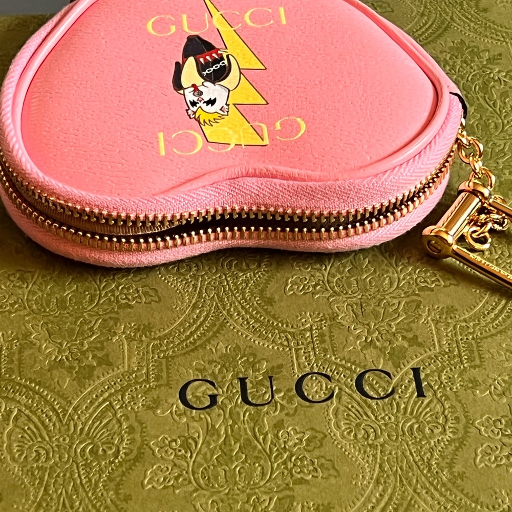 Gucci Bananya Heart Shape Leather Coin Case Pink - Picture 5 of 13